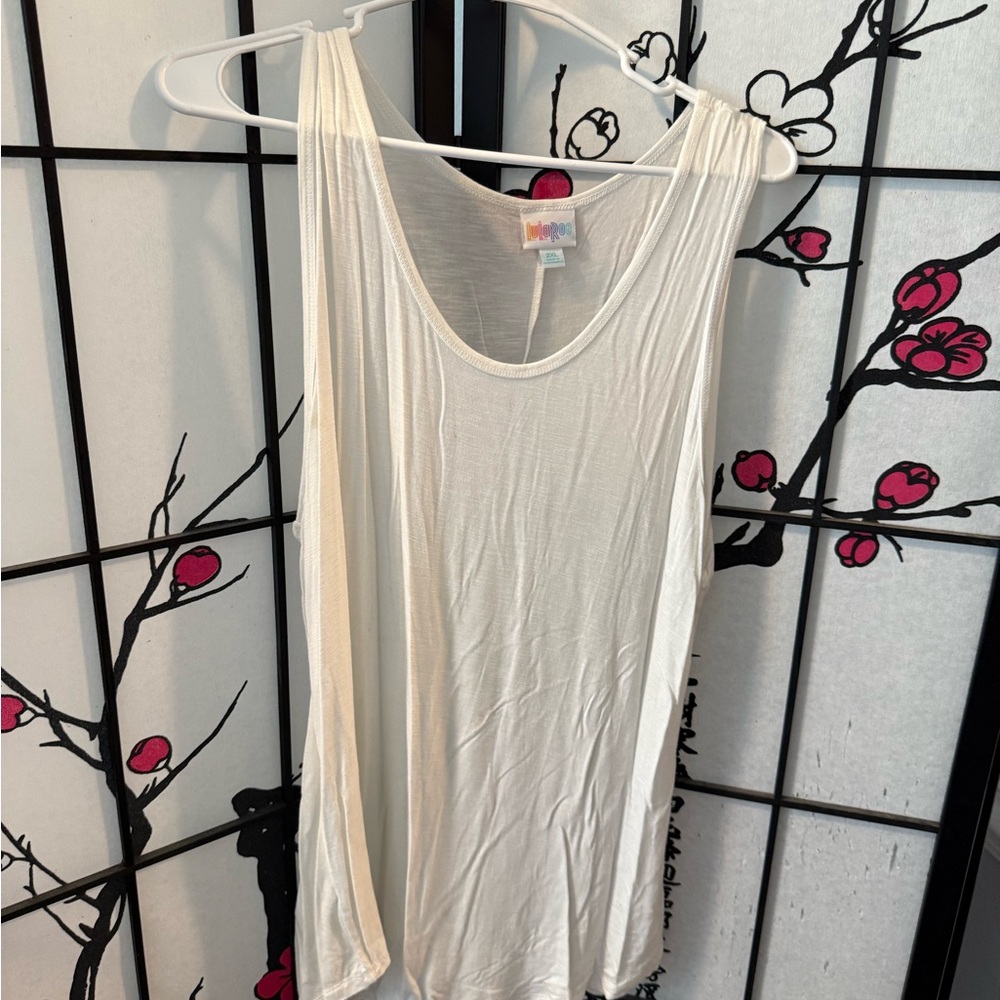 LuLaRoe Cream Ribbed Sleeveless Tank Top
